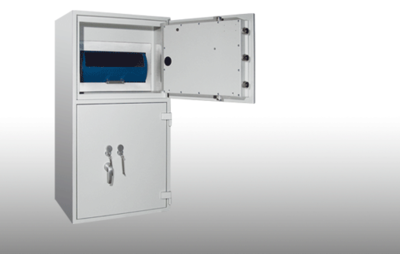 Rubin Cash Safe offen Rubin Cash Safe offen